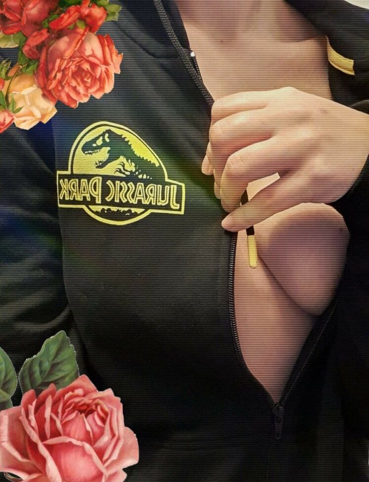 Italkwho desnuda #108344764