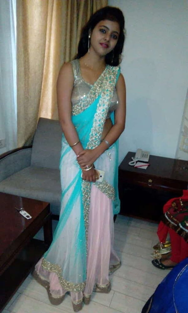 Unknown Desi Girl 0003 - Private Leaked Pics #106533387