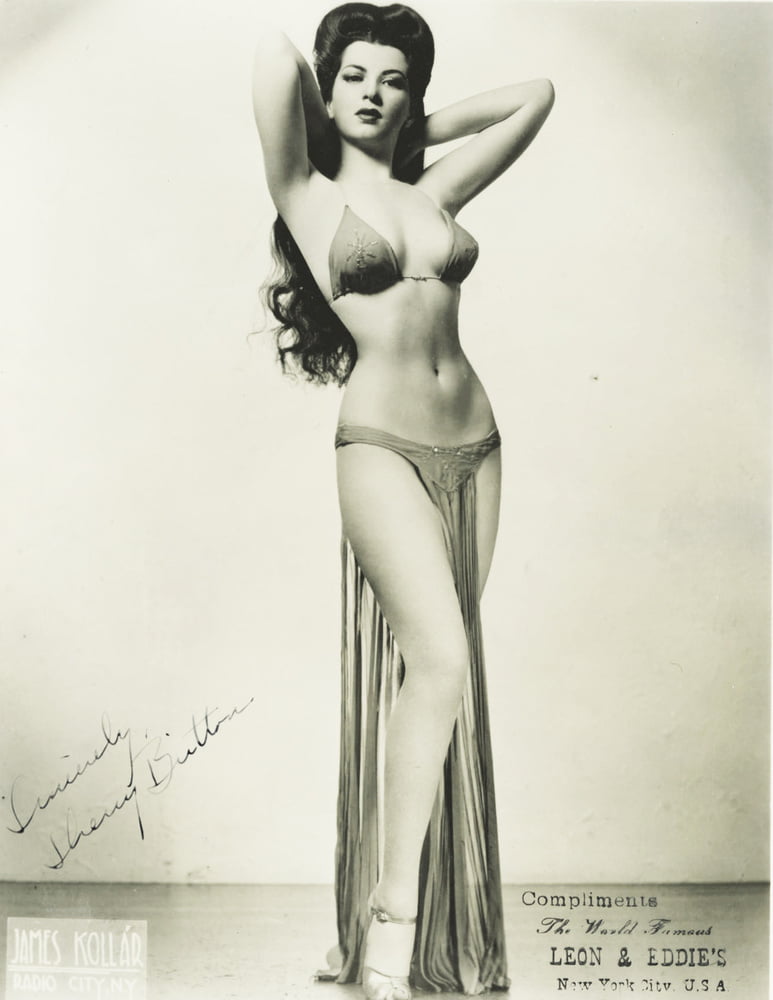 Vintage Burlesque 2 #95668028