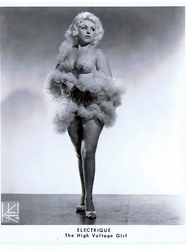 Vintage Burlesque 2 #95668088