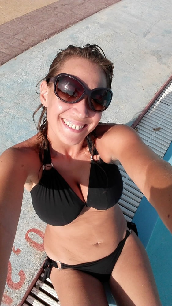 Hacked pc de grecia (la milf más caliente de grecia)
 #95863374