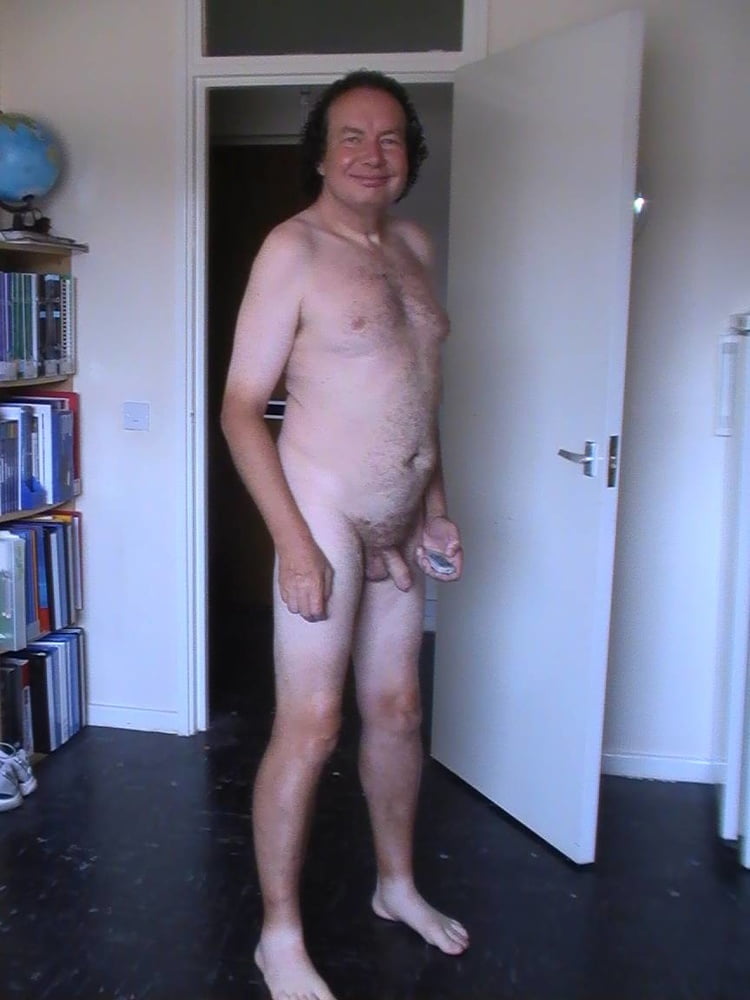 Desnudo 003
 #106814947