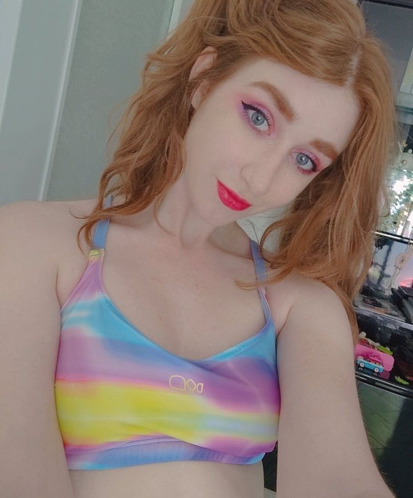 Perfectred22k nackt #108275259