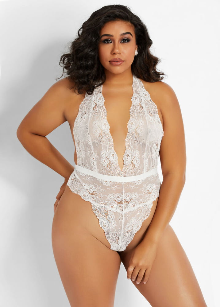 Plus Size White Lingerie #82311991