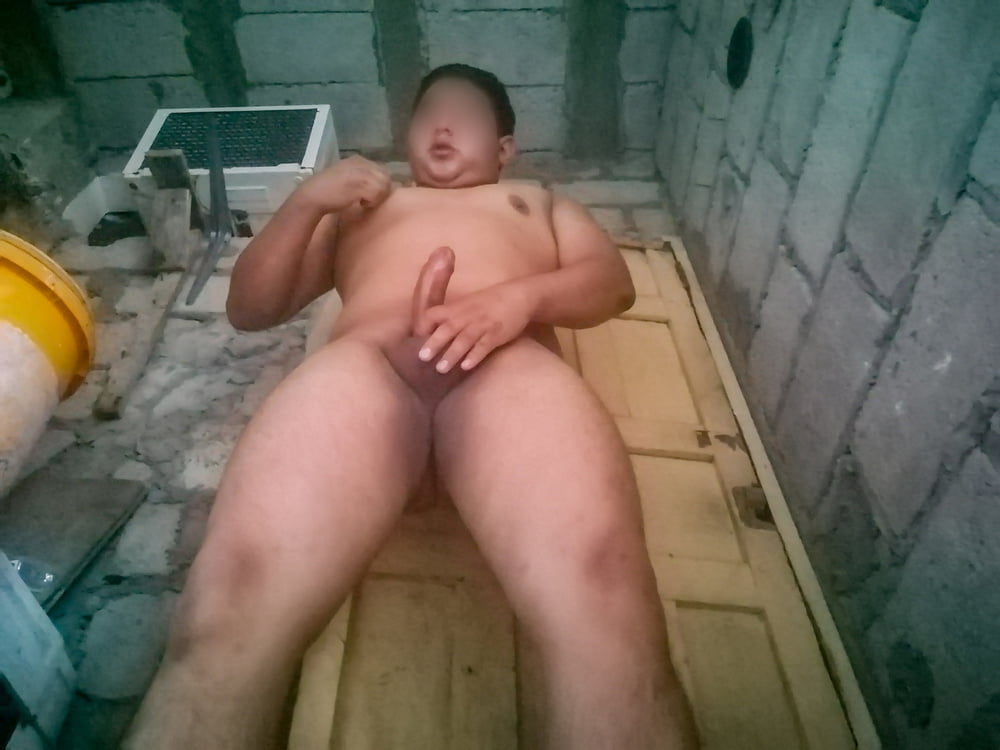 Excitado detras de mi Cuarto II #107045784