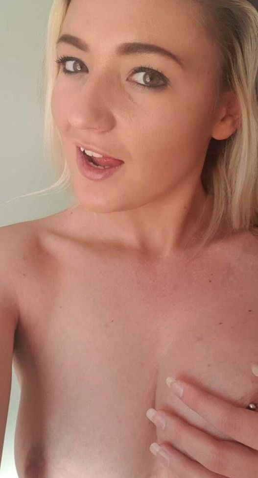 Chivetteneyq nude #109027141