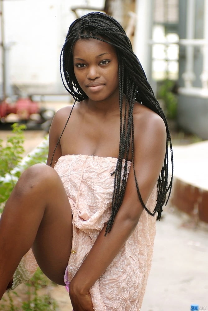 la belleza hecha mujer #92678138