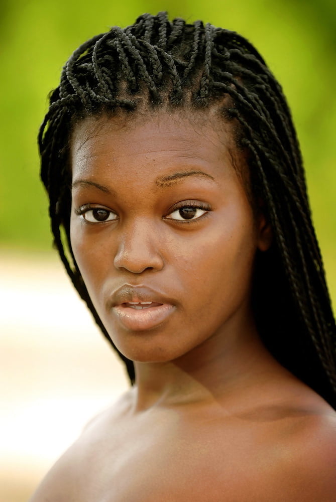 la belleza hecha mujer #92678290