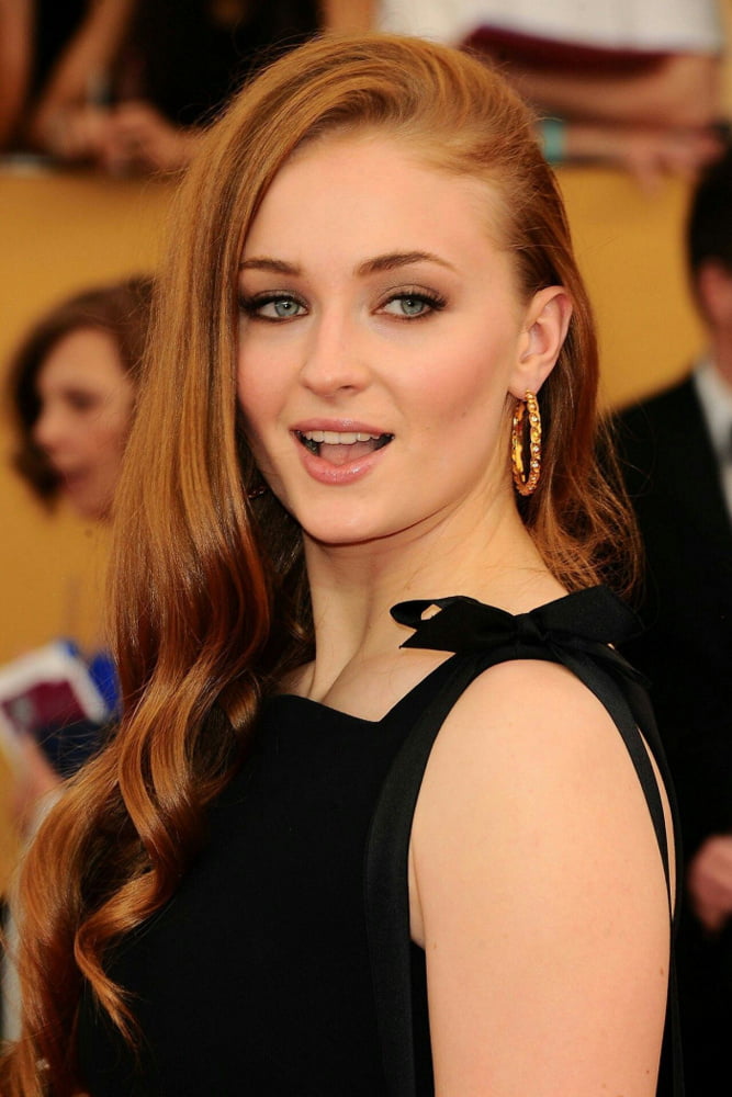 Sophie Turner #90813326