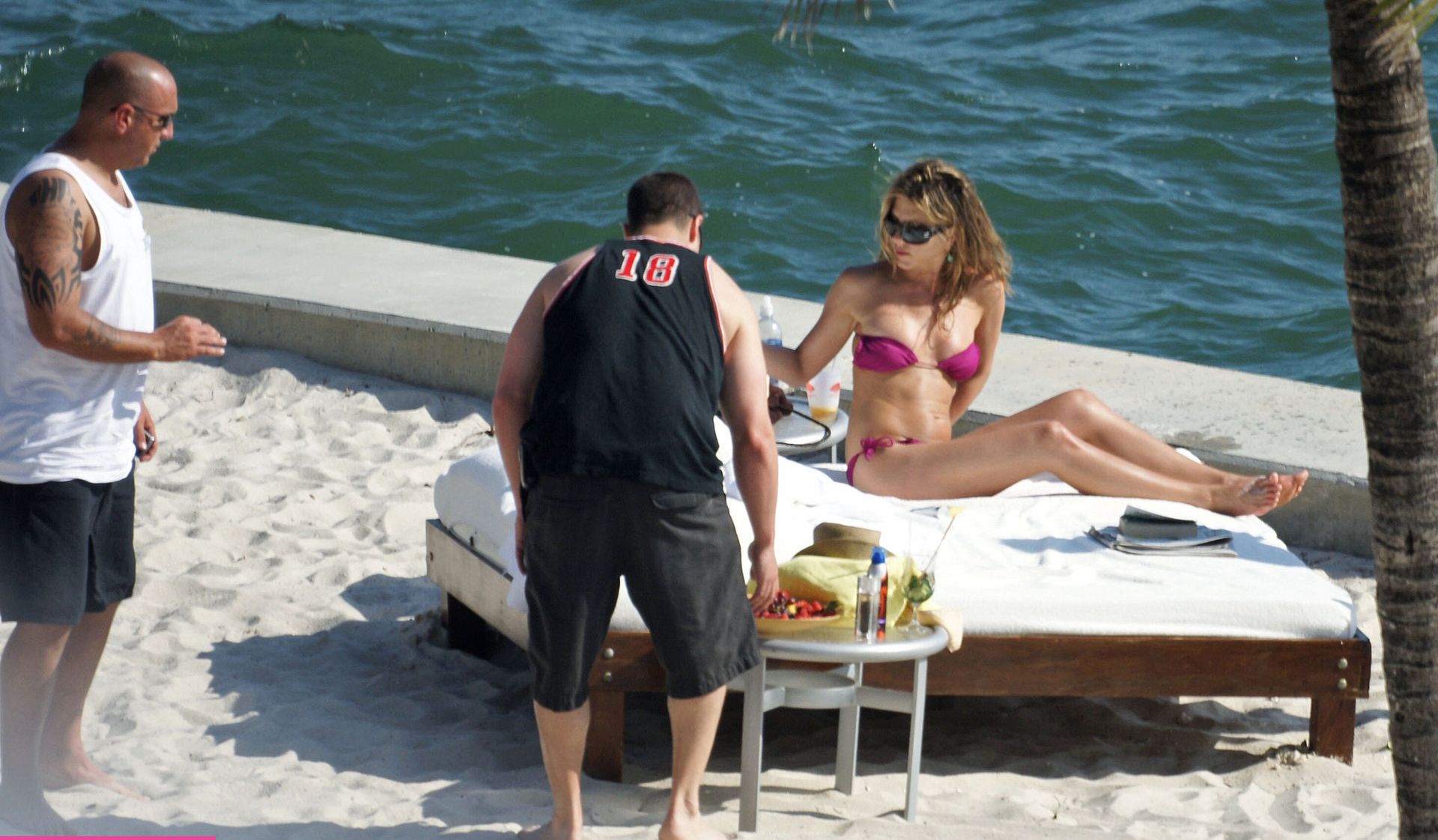 Jennifer Aniston desnuda #107937991