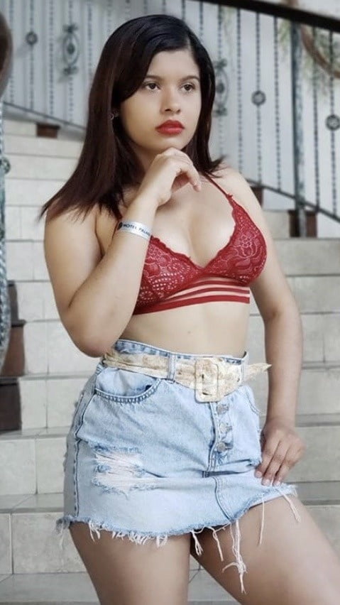 Woman babes#1
 #100692240