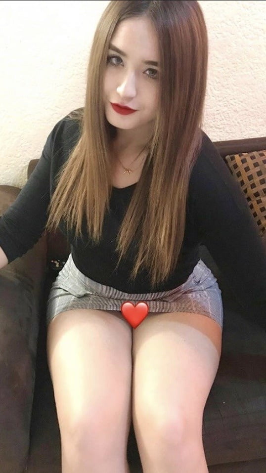 Woman babes#1
 #100692422