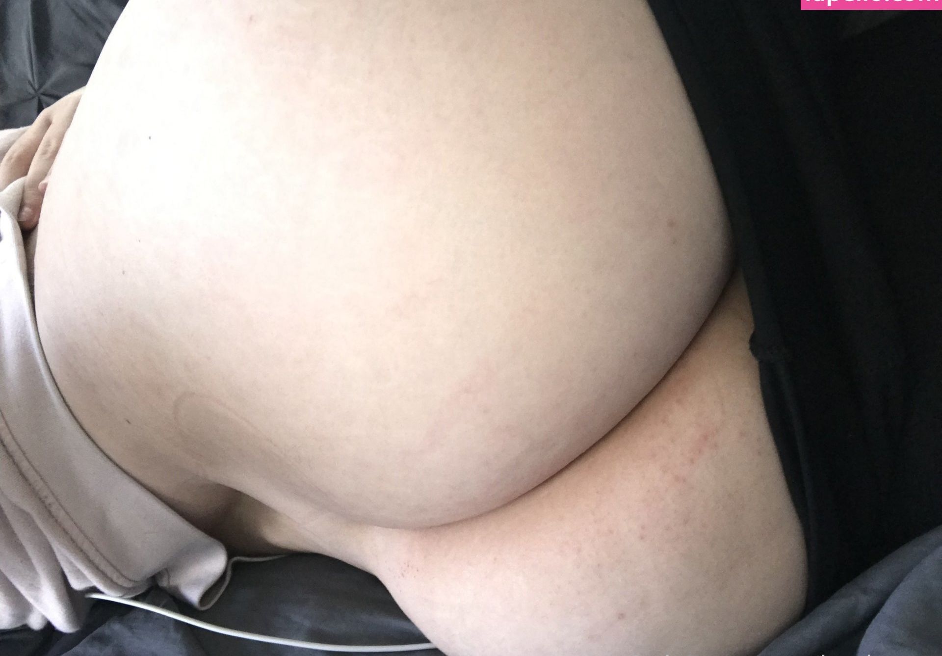 Kyphanta nackt #108221759