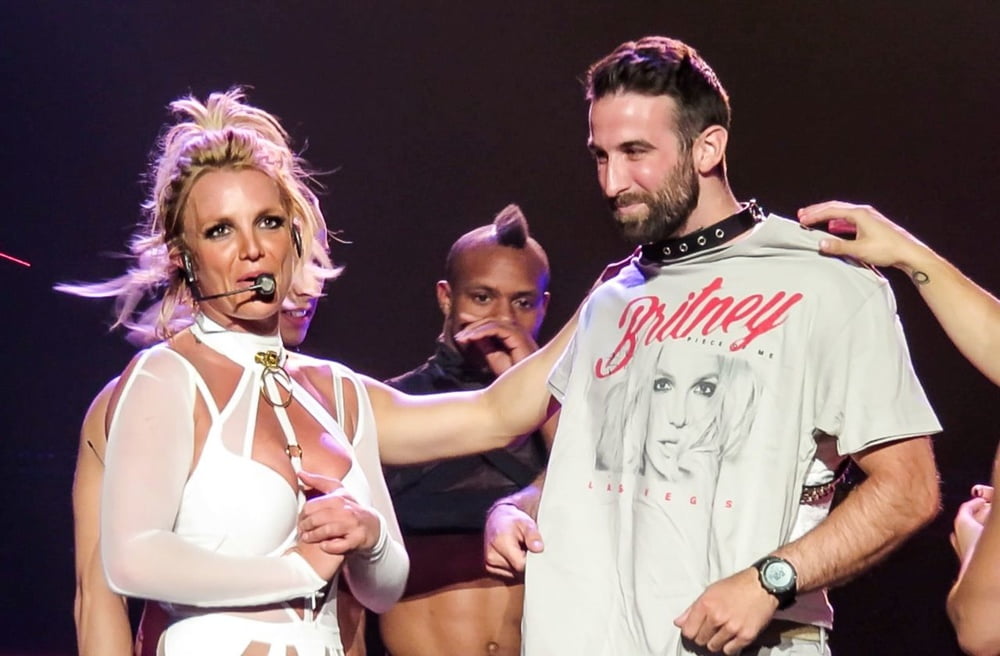 Britney spears en vivo
 #97917386