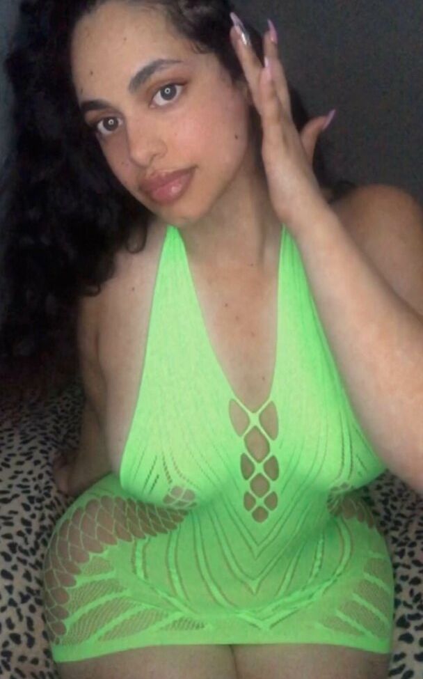 Razan Shihadeh nude #108569005
