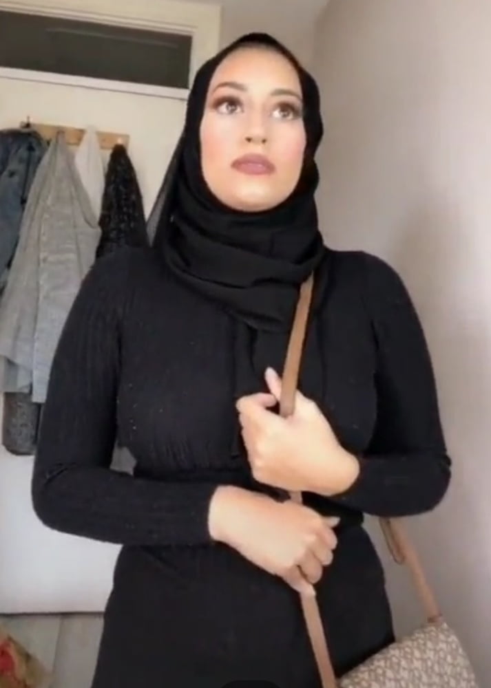 Hijabi Bengali East London Tower Hamlets big tits and ass #96421001