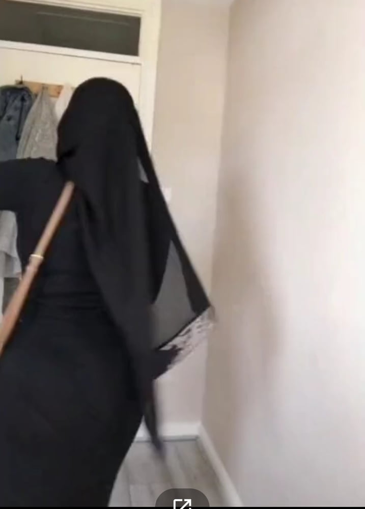 Hijabi Bengali East London Tower Hamlets big tits and ass #96421007