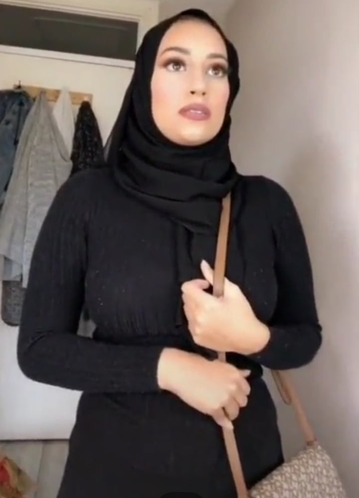 Hijabi Bengali East London Tower Hamlets big tits and ass #96421011