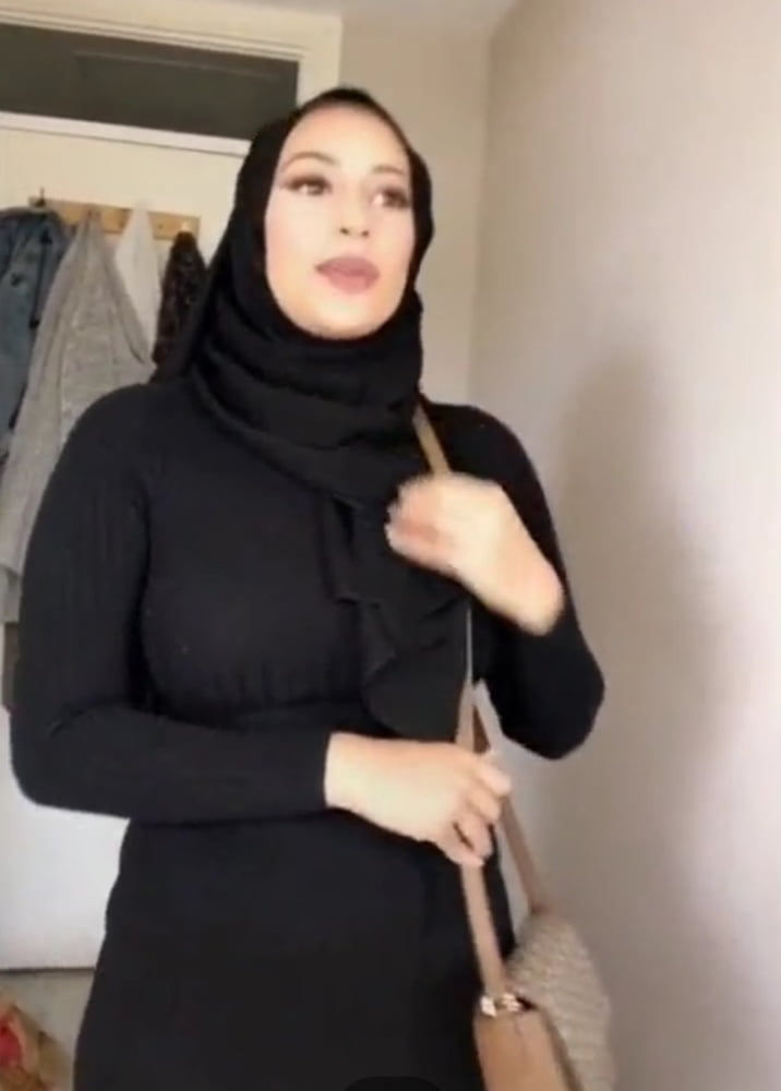 Hijabi Bengali East London Tower Hamlets big tits and ass #96421017
