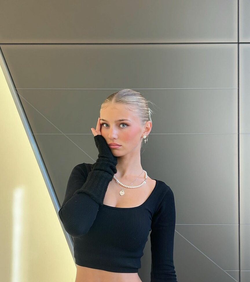 Elena.zbt desnuda #108607772