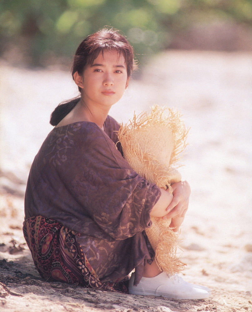 Emi wakui
 #87515912
