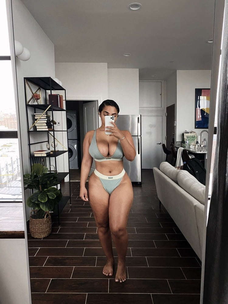 Nu. #98284994