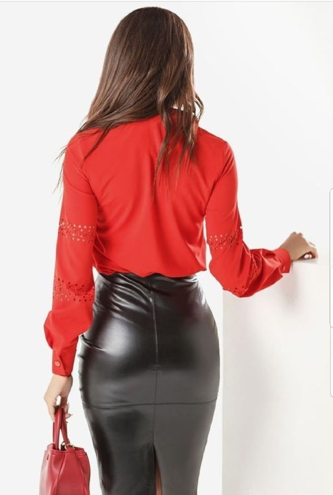 Latex Frauen
 #92746141