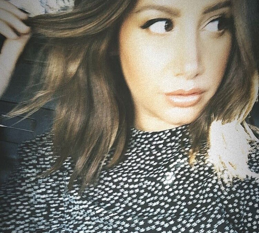 Ashley Tisdale nude #108691565