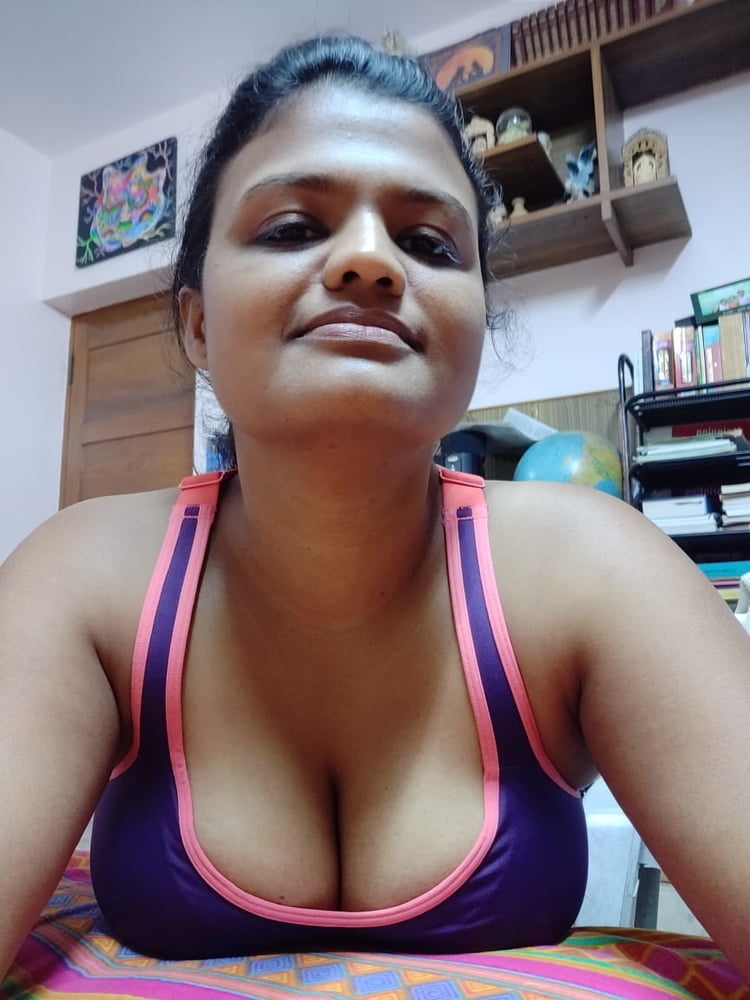 Tamil hot auntys my collection
 #90343065