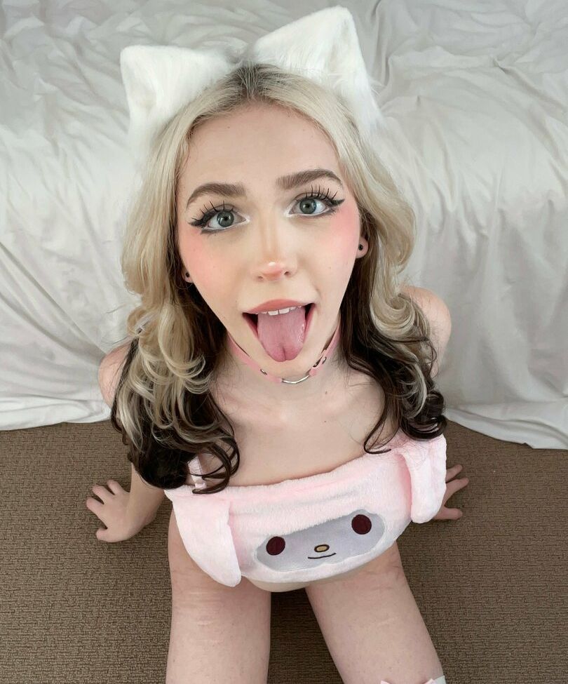 Tkittenxo desnuda #108115460