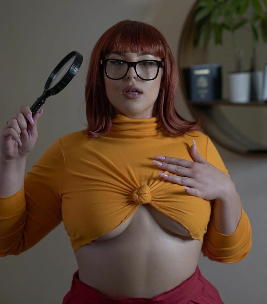 Velma dinkley
 #100123365