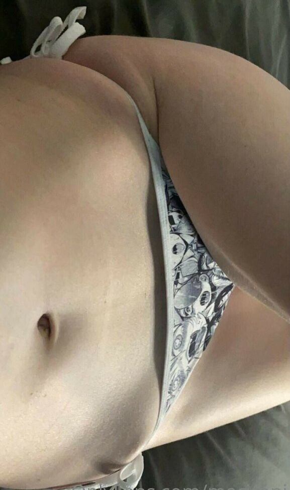 Maci Currin desnuda #108413863