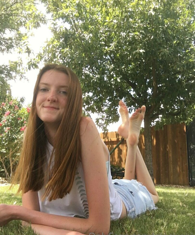 Maci Currin desnuda #108413885