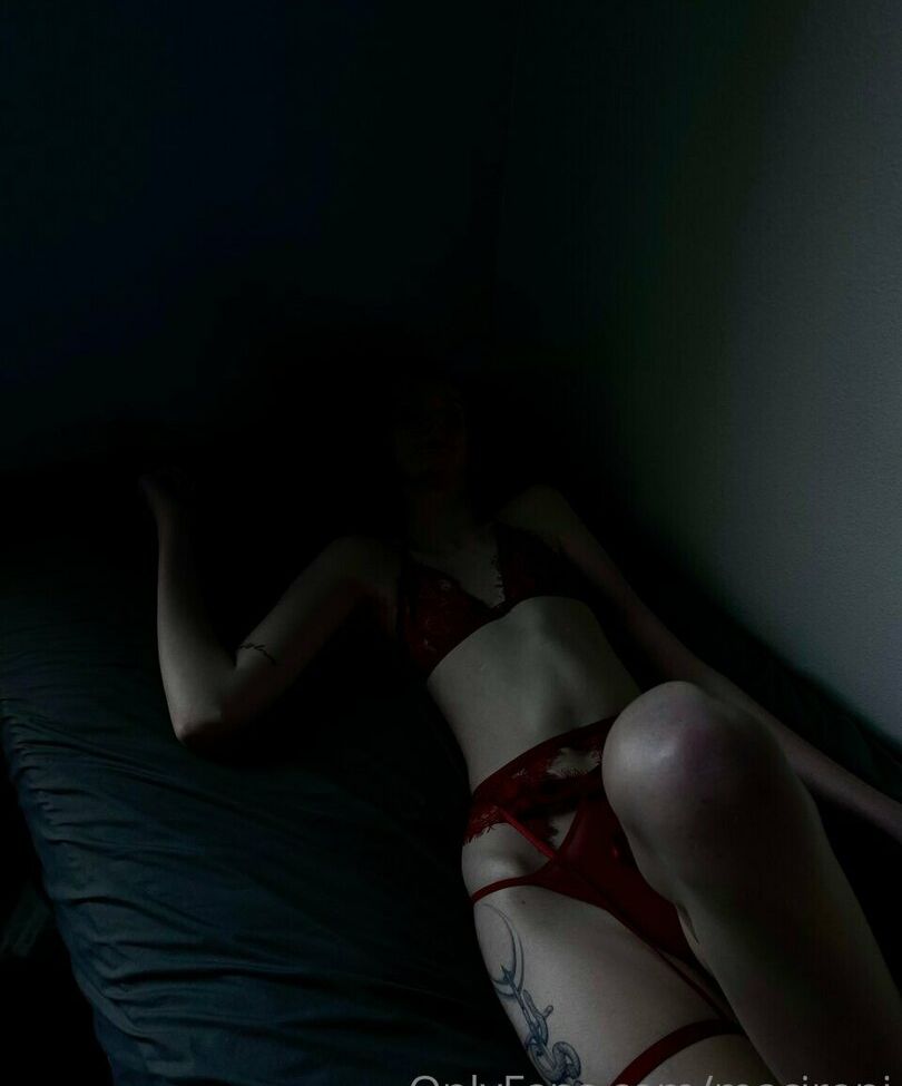 Maci Currin desnuda #108413891