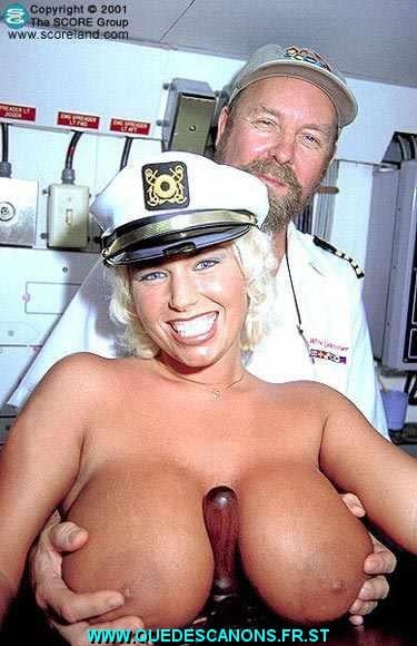 Gros seins 3
 #94696009