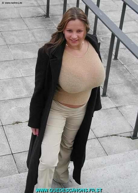 Gros seins 3
 #94696049
