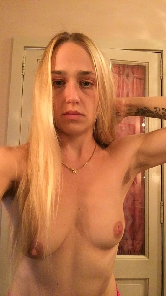 Jemima Kirke Leaks june 2019
 #95957615