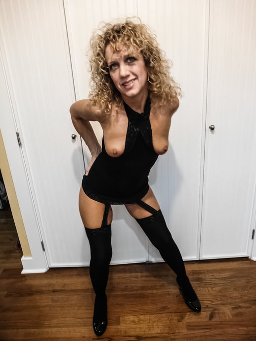 Madres vestidas de putas
 #100152253