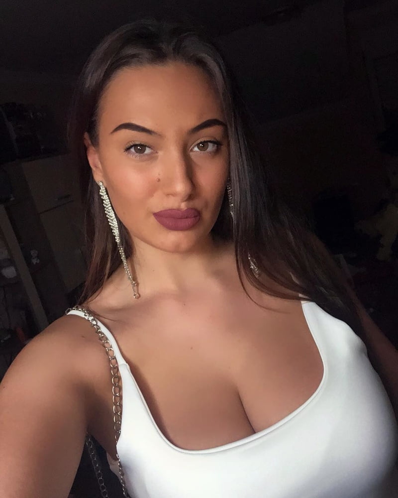 Jovana P. Sisata droljica is Nisa #100264407