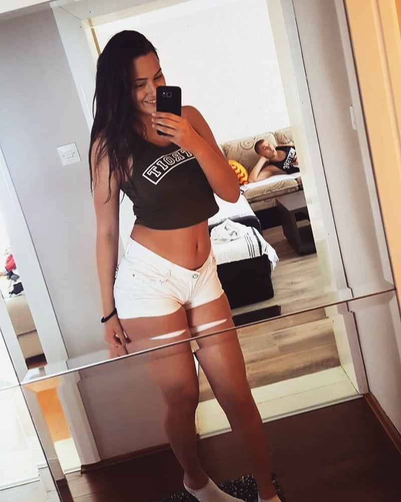 Jovana P. Sisata droljica is Nisa #100264446