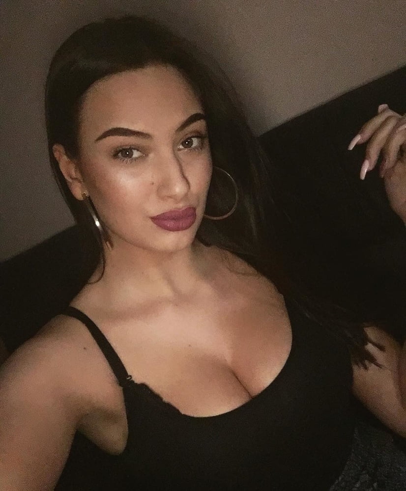 Jovana P. Sisata droljica is Nisa #100264493