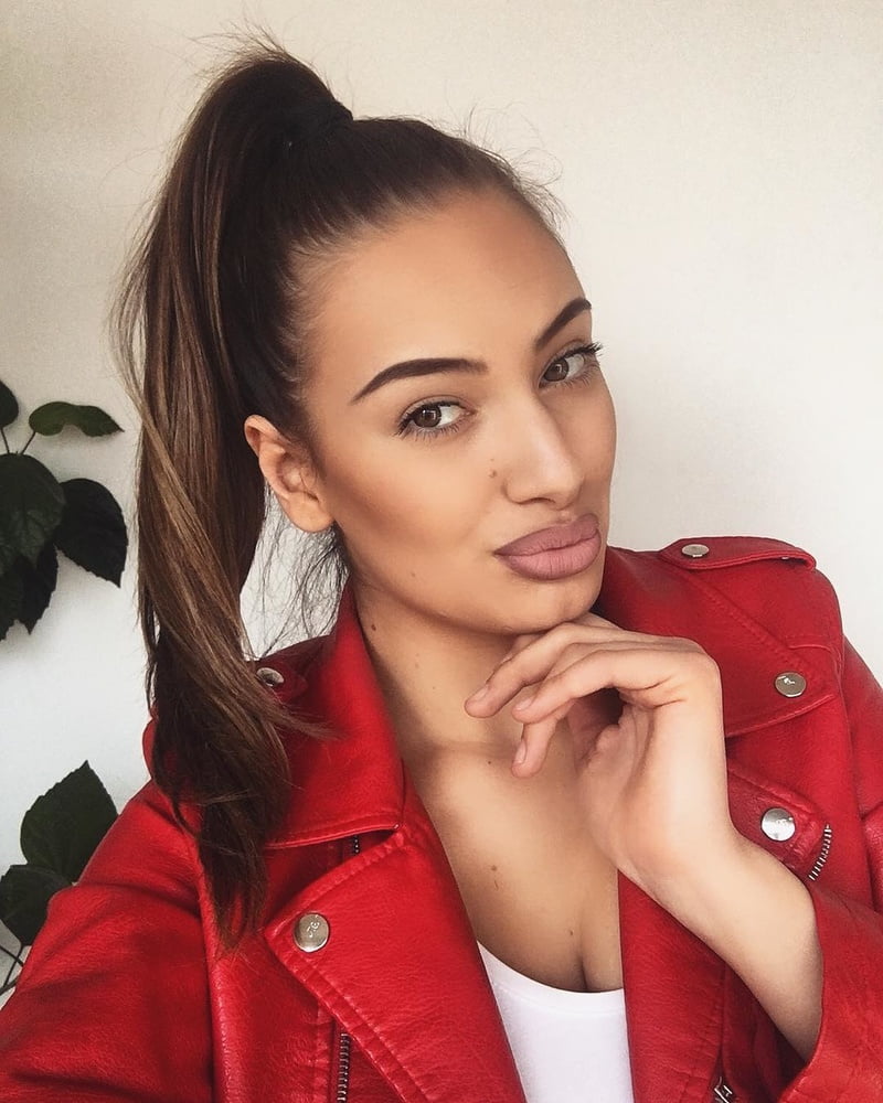 Jovana P. Sisata droljica is Nisa #100264517