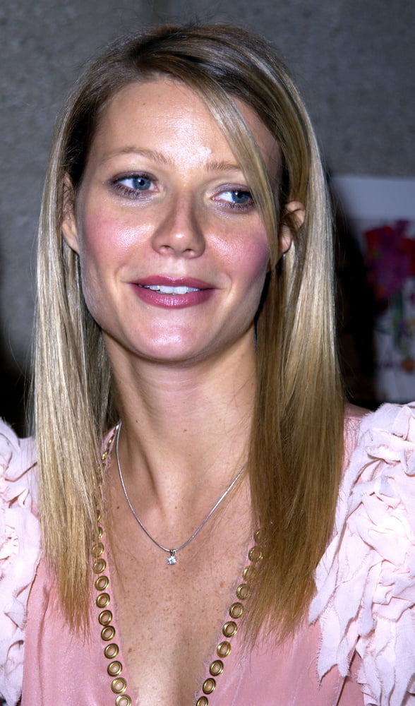 Sexy gwyneth
 #93771501