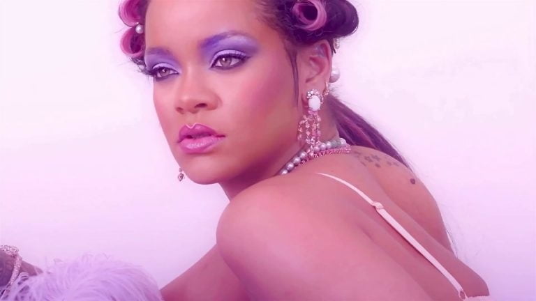 Rihanna
 #102164741
