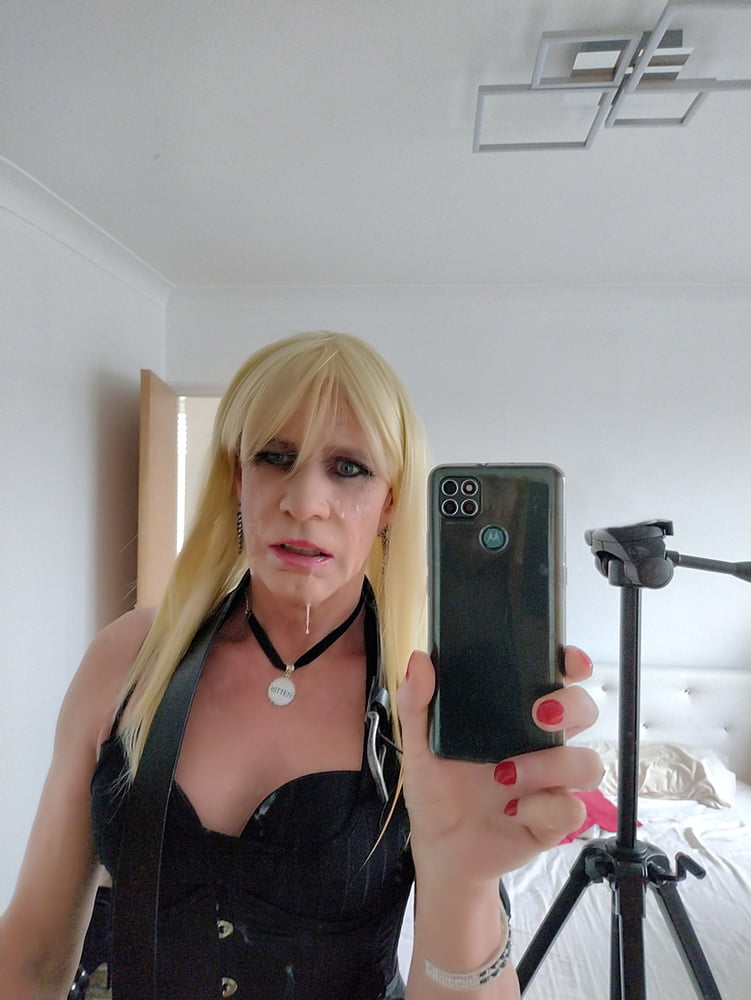 Selfies before and after a shoot #106784773