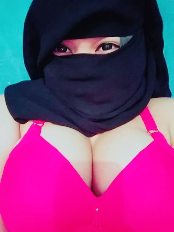 Toket Brutal Hijab #101141721