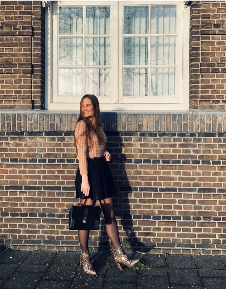 Einige Lieblinge - Nylons, Kleider - 756
 #80692888