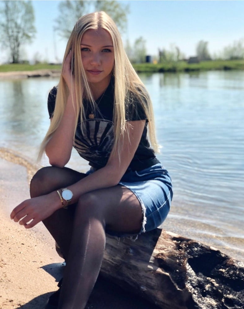 Einige Lieblinge - Nylons, Kleider - 756
 #80692908