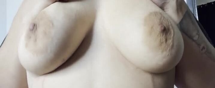 Boss Serena desnuda #108349681