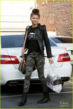 Zendaya mega collection #89329280